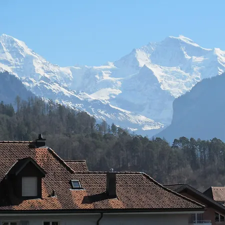 Apartment Jungfraublick Og, Interlaken-west At The River Interlaken